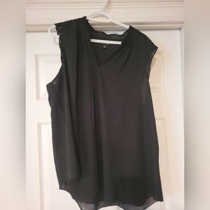 Torrid sleeveless blouse